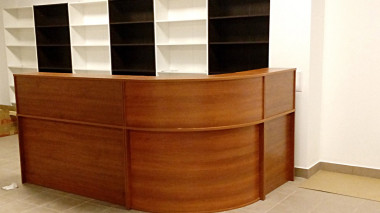 Стойка ресепшн Эдем 2400х1600х1170 Орех — Аэлита